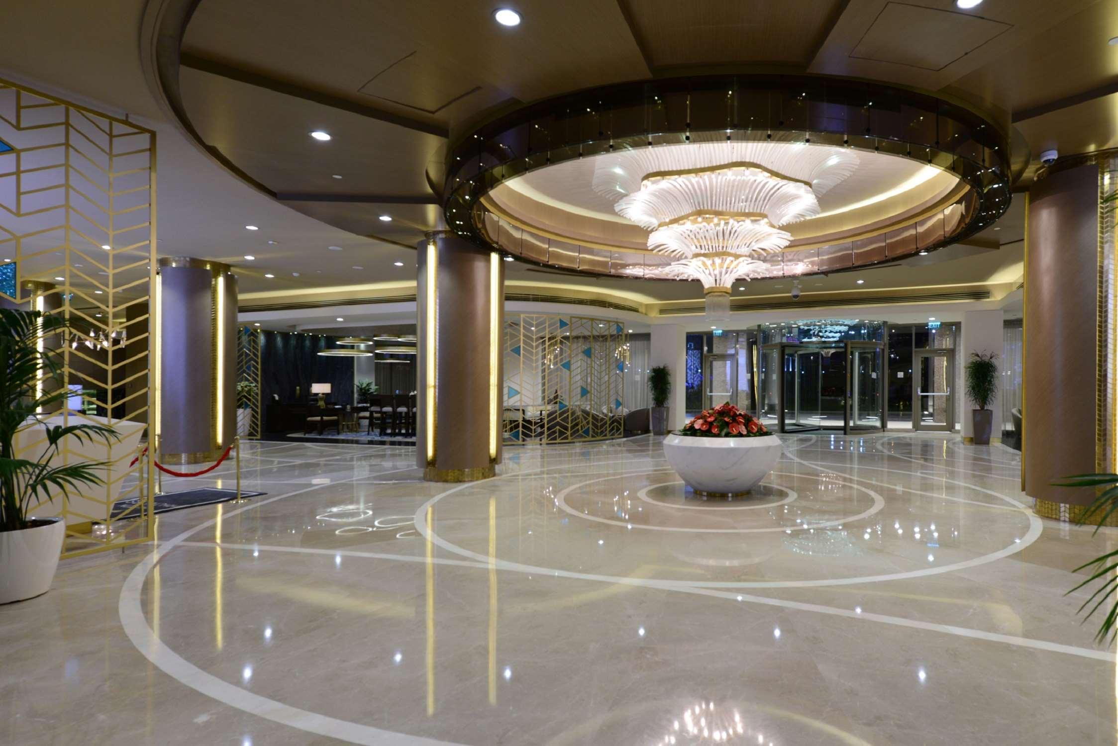 Hotel Hilton Istanbul Kozyatagi Zewnętrze zdjęcie Lobby