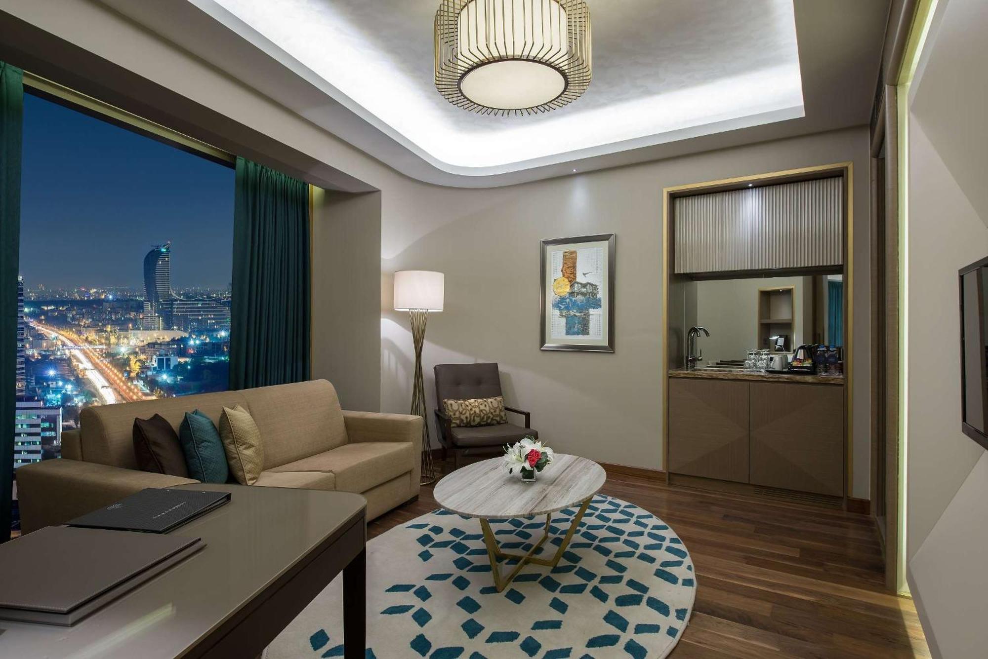 Hotel Hilton Istanbul Kozyatagi Zewnętrze zdjęcie